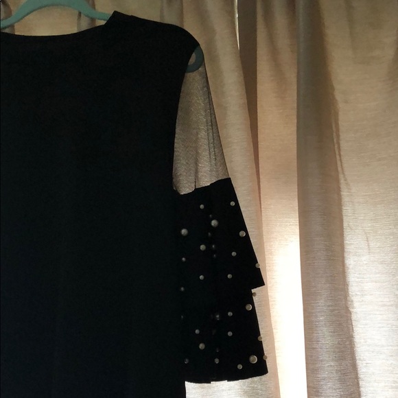 Black sexy top.  A line fit. Designer Nancy Yang - Picture 4 of 4